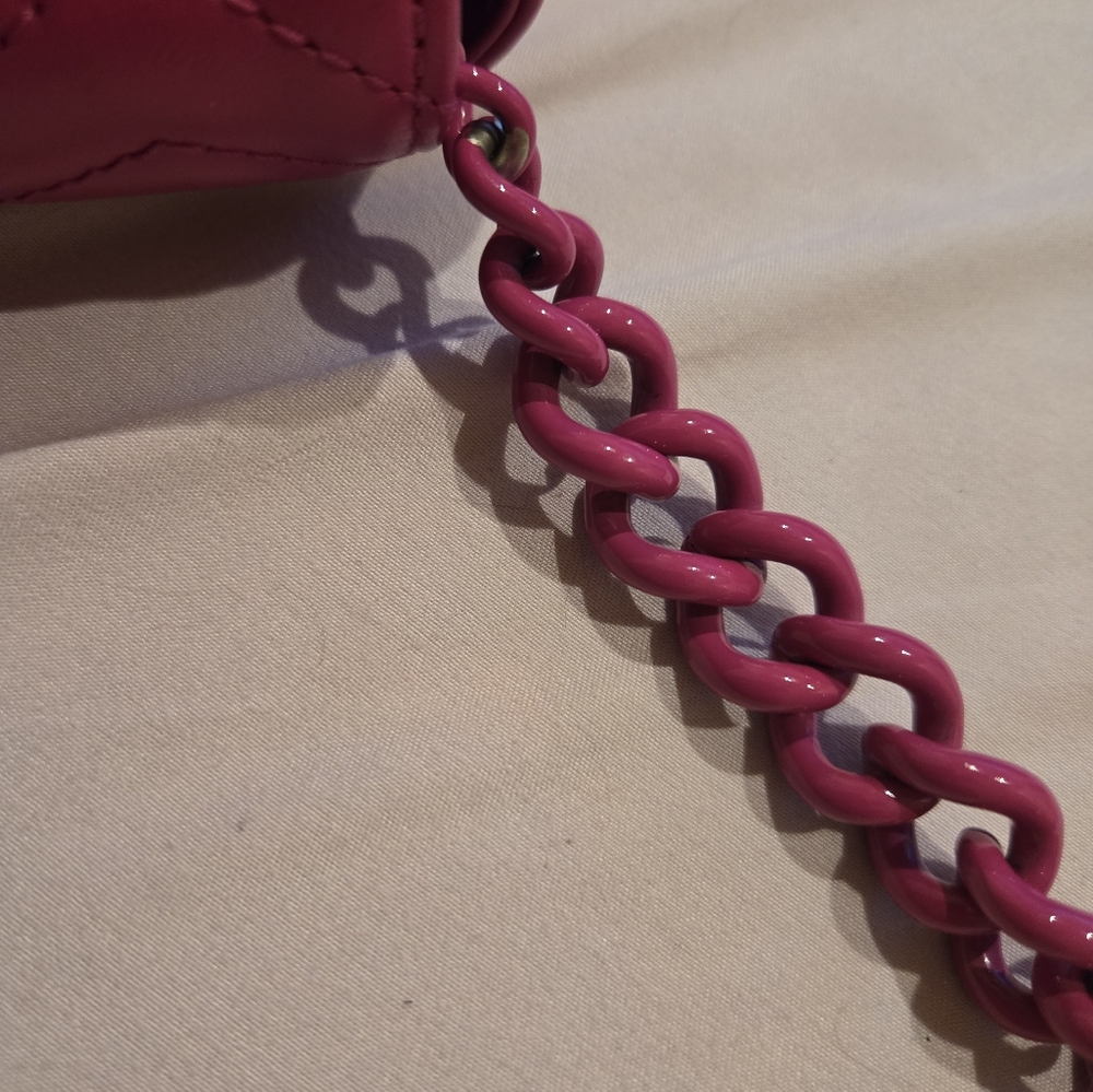 Gucci Fuchsia Mini Belt Bag with Chain - Picture 6 of 12